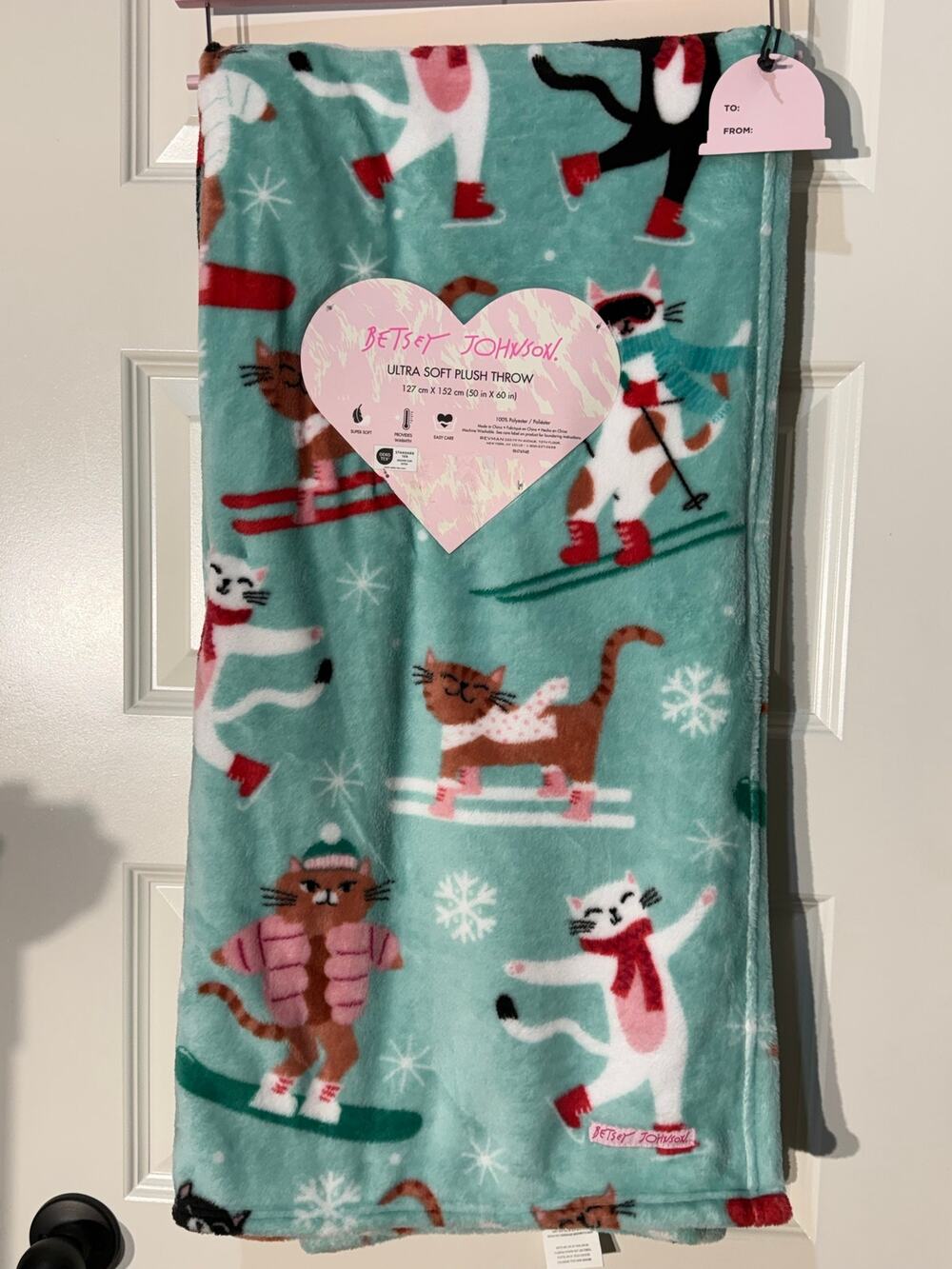 Betsey Johnson Ultra-Soft Plush Throw Blanket with Winter Cat Print, NWT